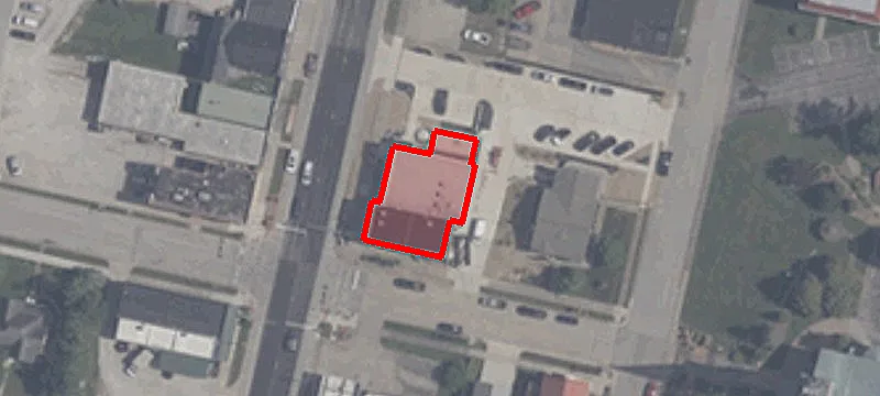 910 Main St