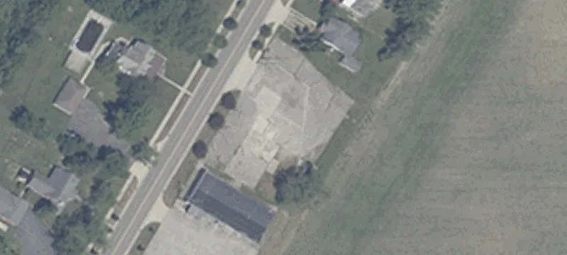 1047 Main St