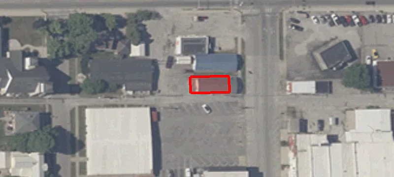51 Main St