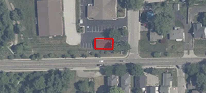 100 9th St