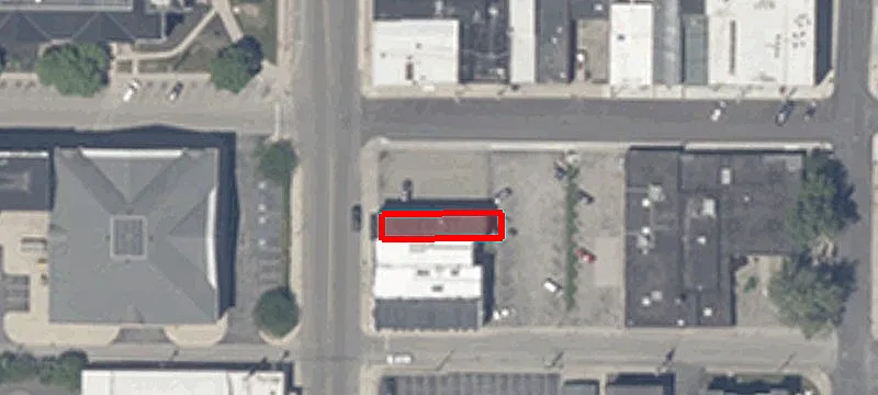 208 Main St