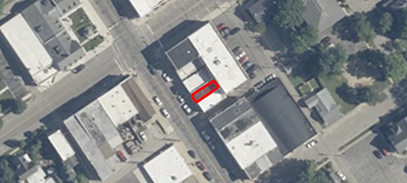 708 Huntington St