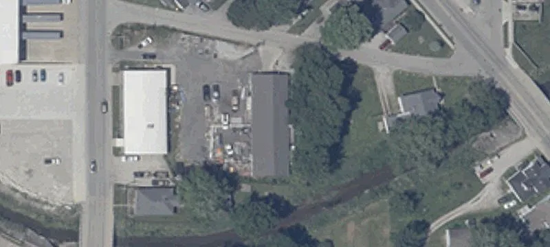 915 Progress Ave