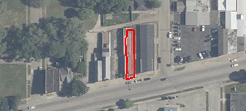 2022 Wabash Ave