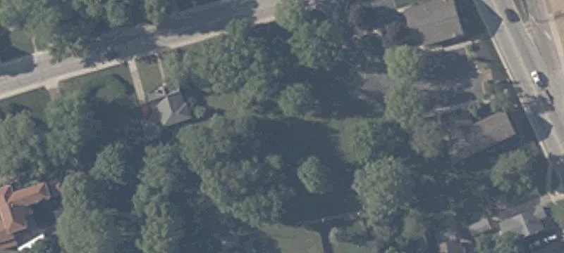 1 Logan St