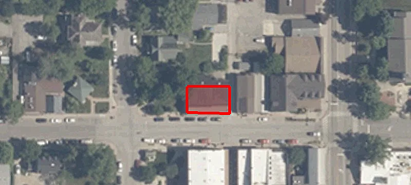 58 Main St