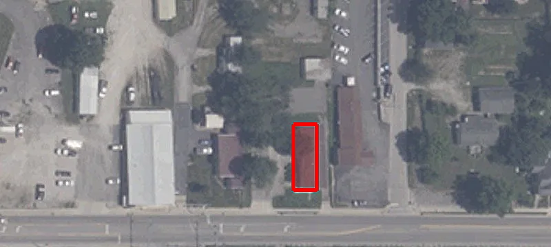 608 Main St