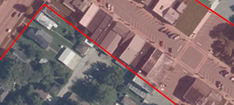 221 Main St
