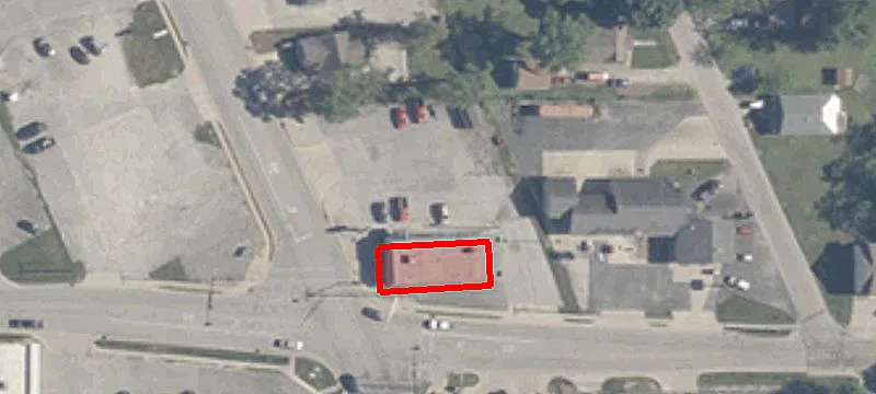 901 Main St