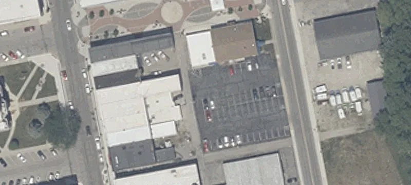 101 Madison St
