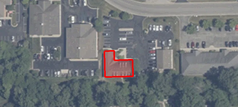 1235 Pkwy Dr