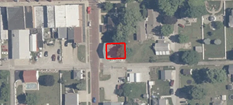 102 Pearl St