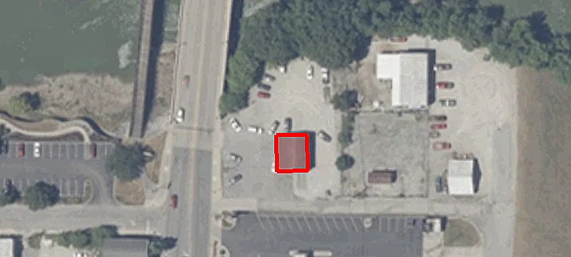 221 Main St