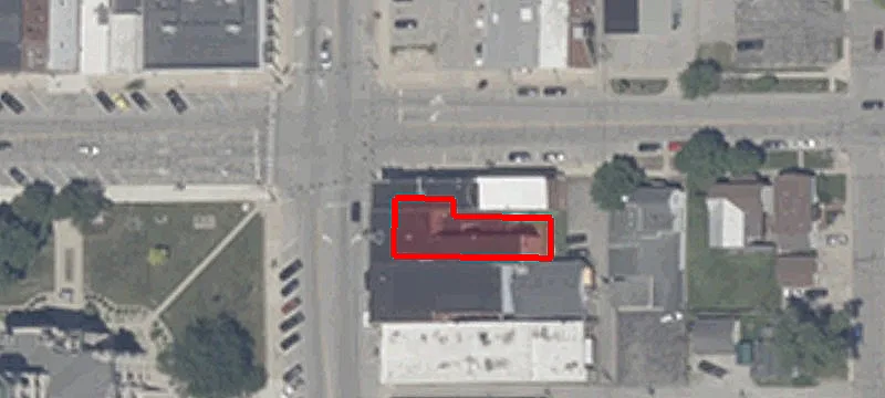 101 Main St