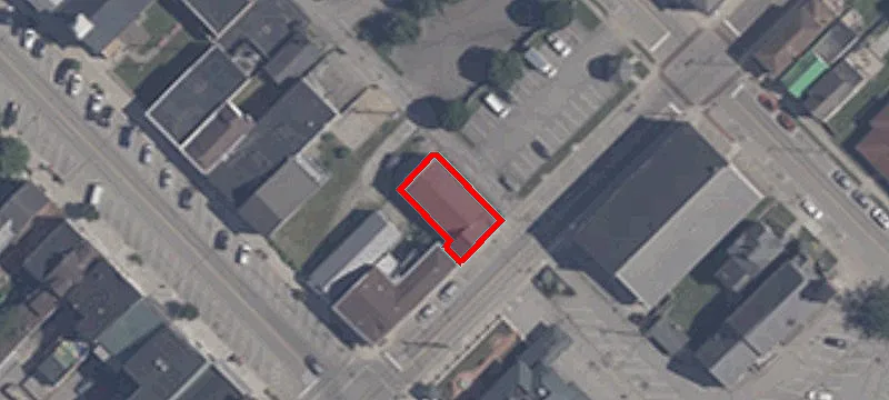 9 11th E Ctr St