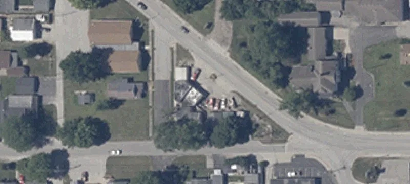 1109 Rossville Ave