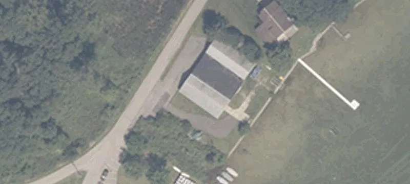 190 Clear Lk Dr