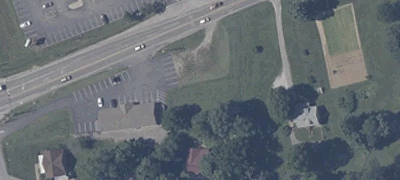 135 Lagrange Rd