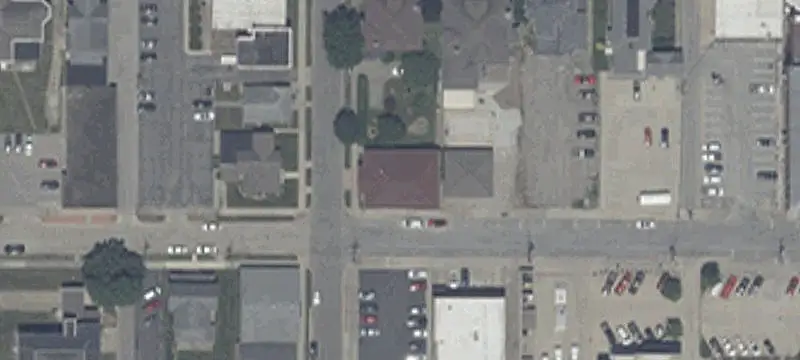 16 Tompkins St