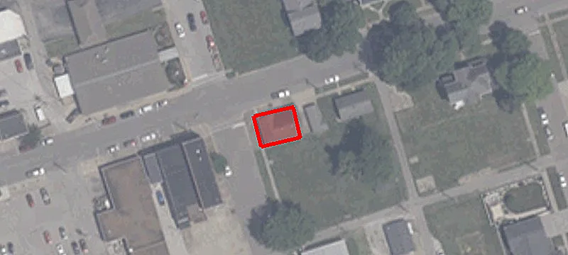 132 Walnut St