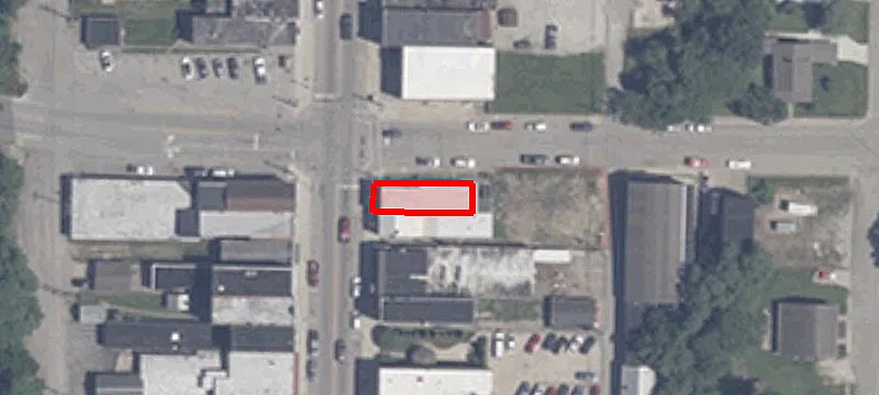 571 Main St