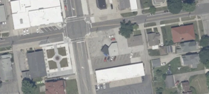 303 Main St