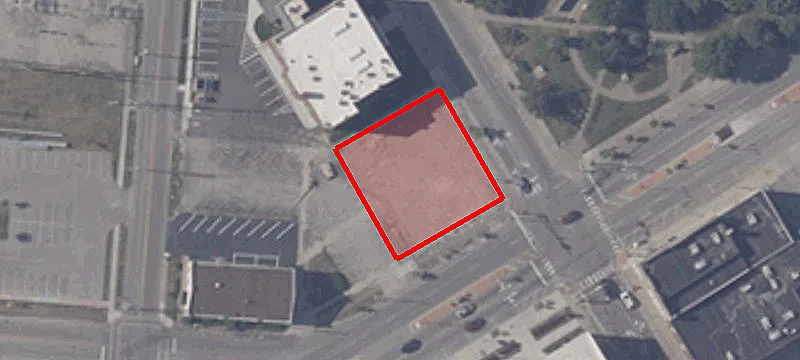 100 Ct Ave Ste, Unit 106