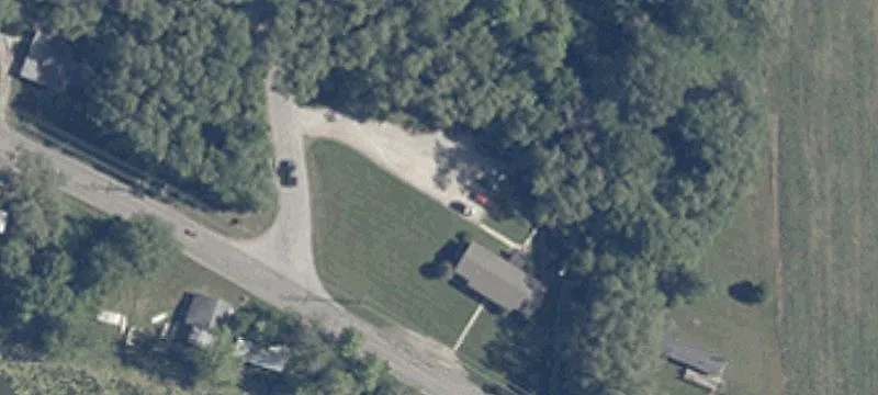 4904 Armstrong Rd