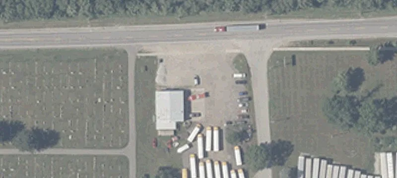 100 Roosevelt Rd