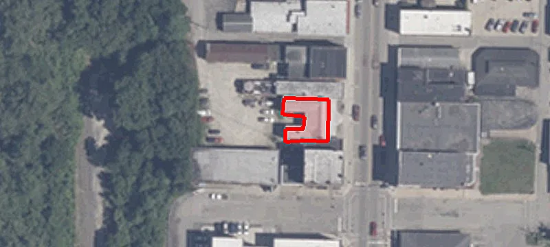 512 Main St