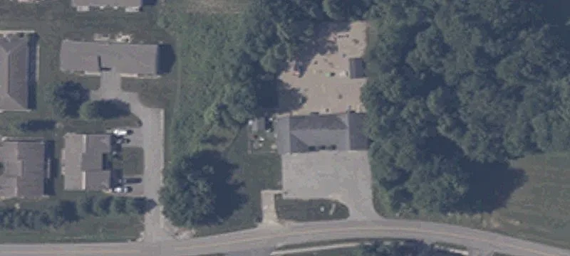 600 Henry St