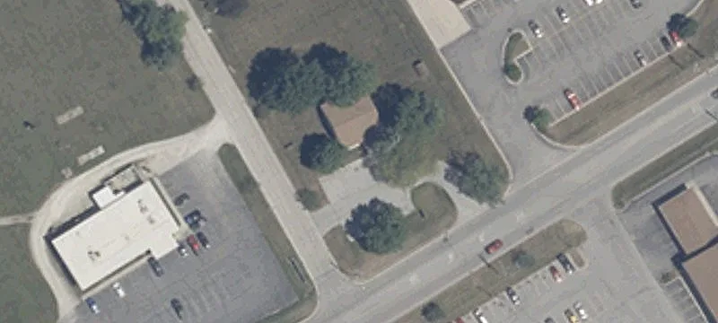 400 Frontage Rd