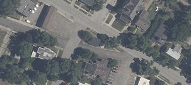 101 Brady St