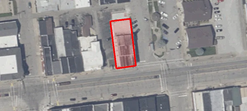 132 Main St