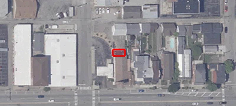403 Main St