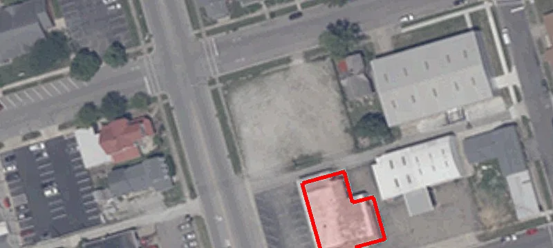 300 Block Tipton St