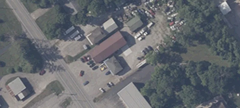 825 Indiana Ave