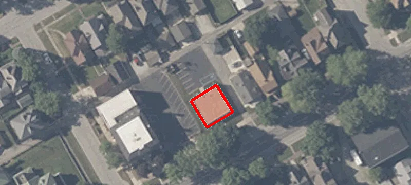 118 Main St