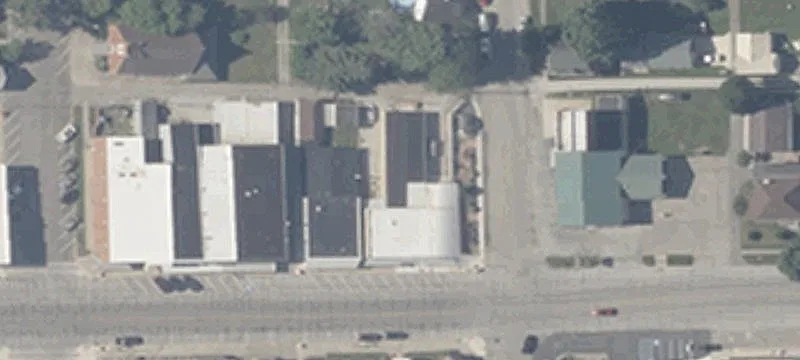 121 Main St