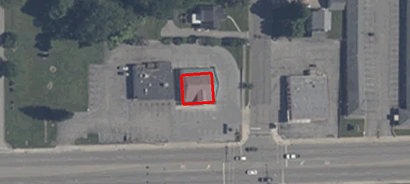 2990 Main St