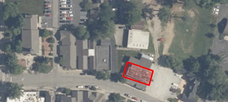90 Main St