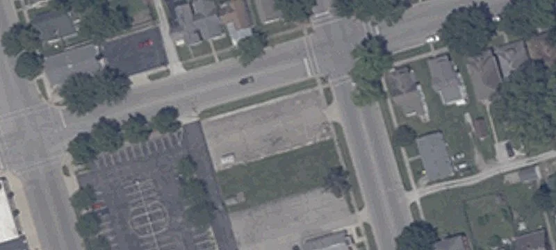 300 Block 4th St