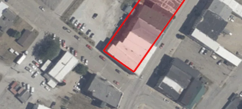 100 Perry St