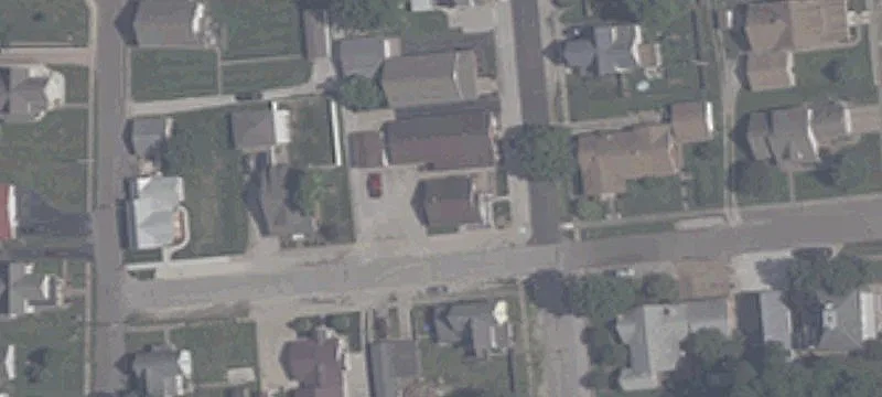 121 Vine St