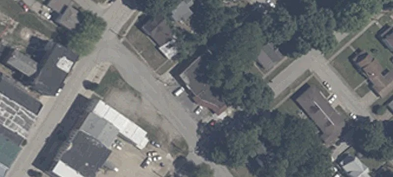110 Fry St