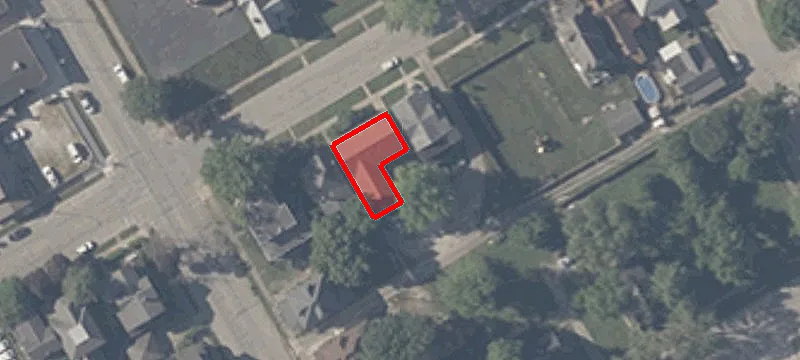 65 2nd St