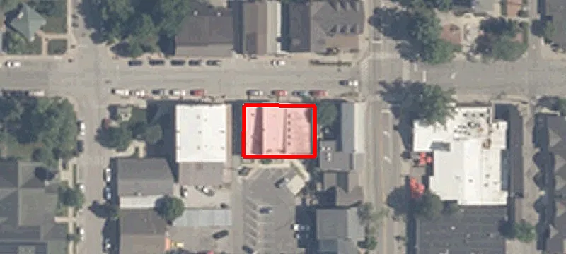 Main St