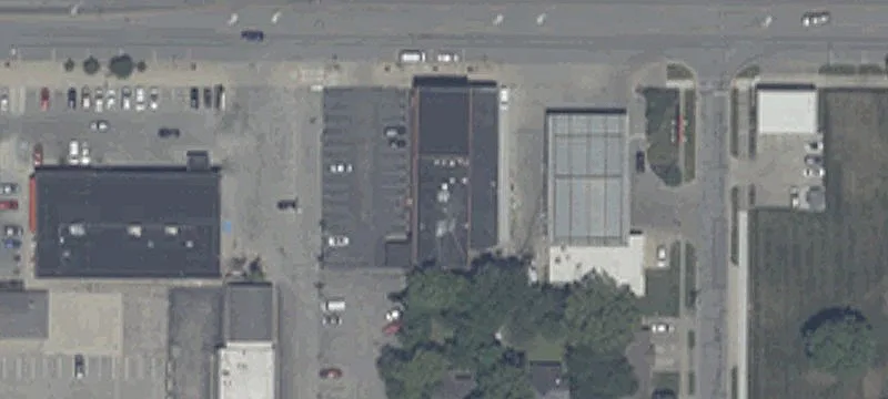 33 Broadway St