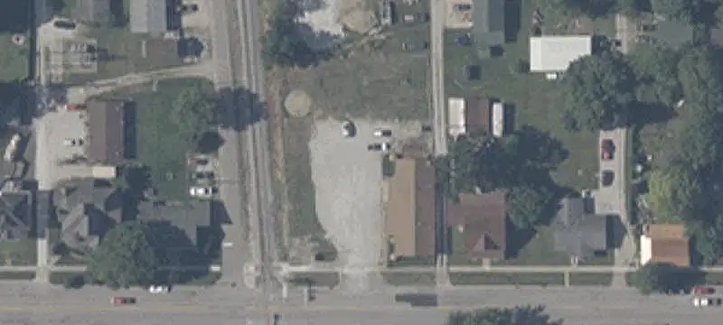 300 Main St