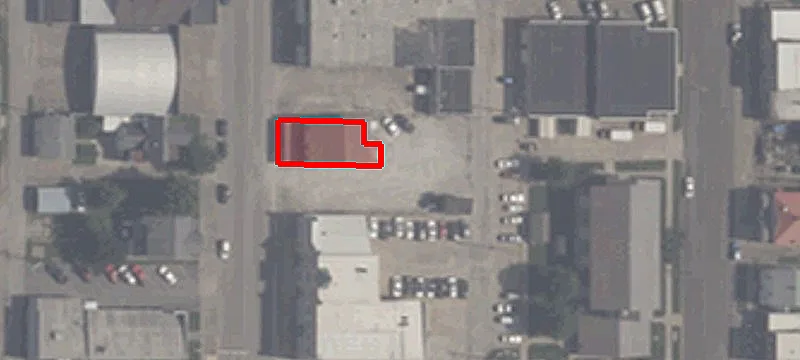 318 Main St